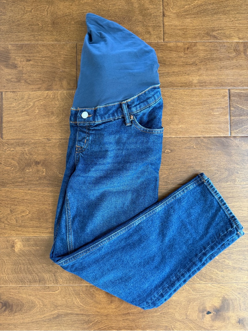 H&M Mama straight leg jeans sz med